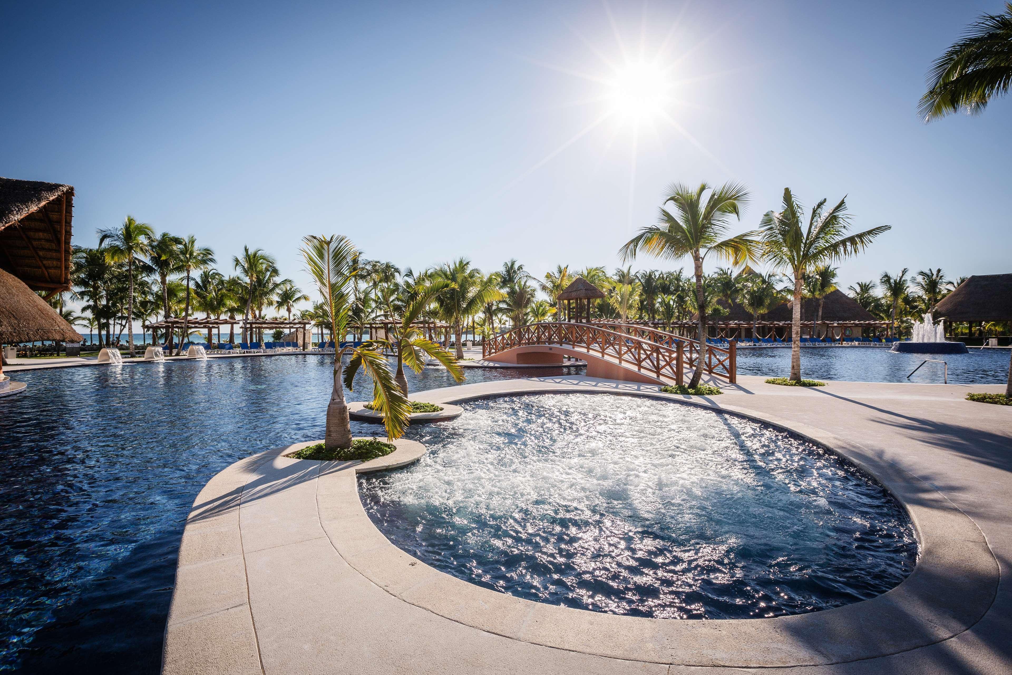 Barcelo Maya Caribe Hotel Xpu Ha Exterior photo